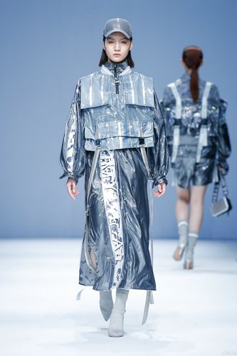 "境生象外"大連工業(yè)大學(xué)服裝學(xué)院2019屆優(yōu)秀畢業(yè)設(shè)計(jì)作品發(fā)布 - 穿針